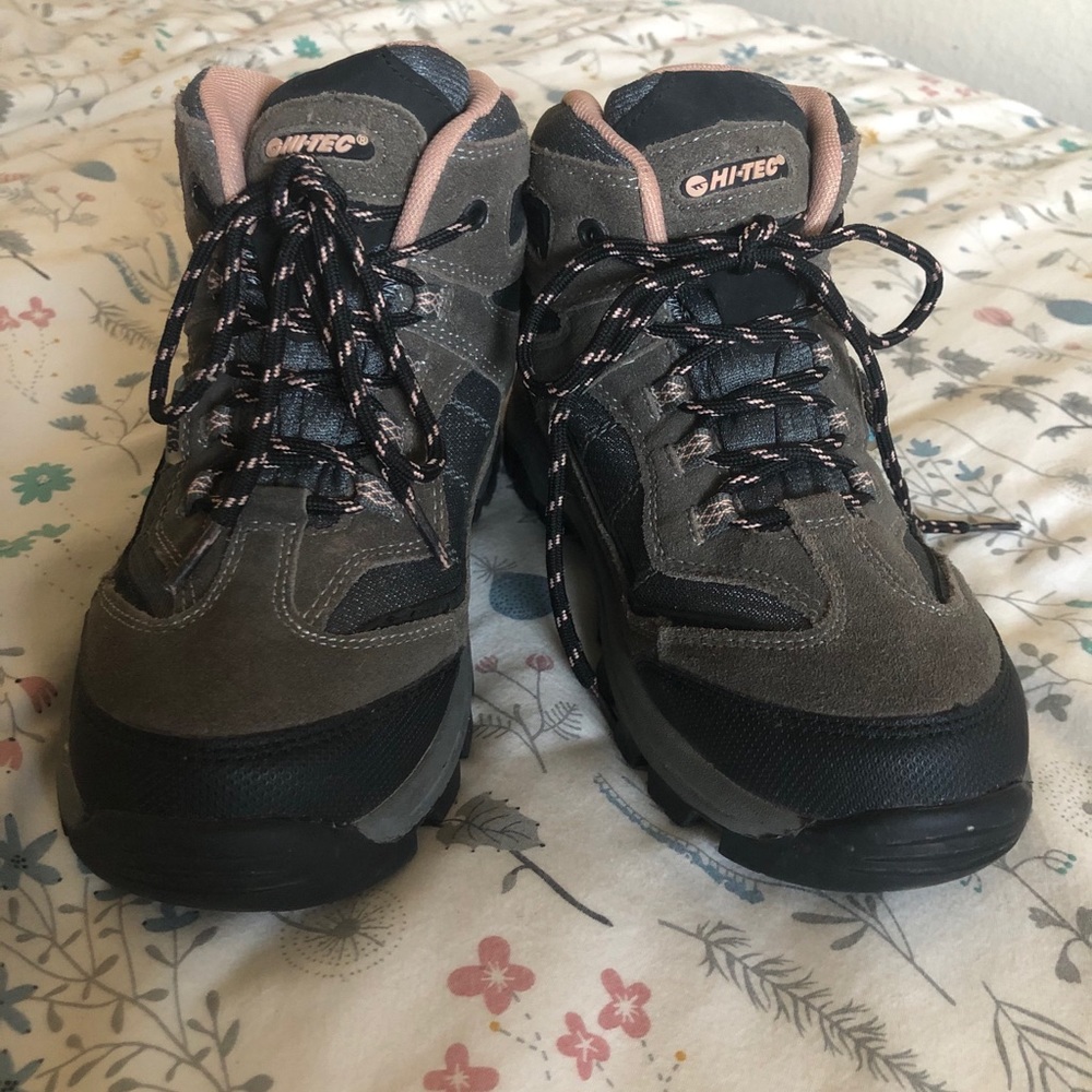 Gray and pink HI-TEC hiking shoes